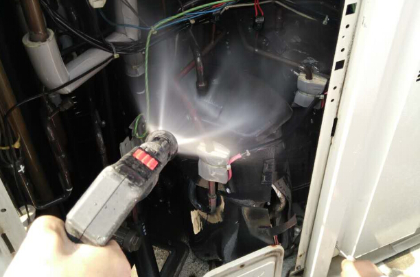 中央空調(diào)保養(yǎng)清洗